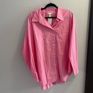 NWT- H&M pink shirt